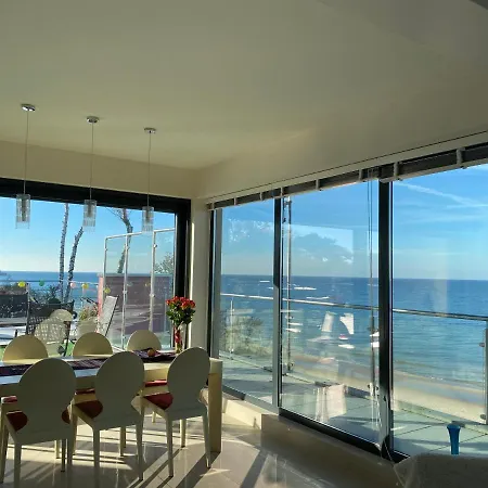 Penthouse Bluesky *