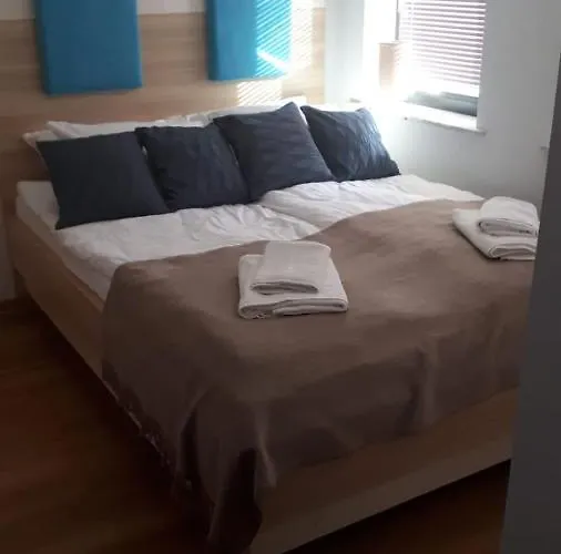 Penthouse Bluesky Rewal